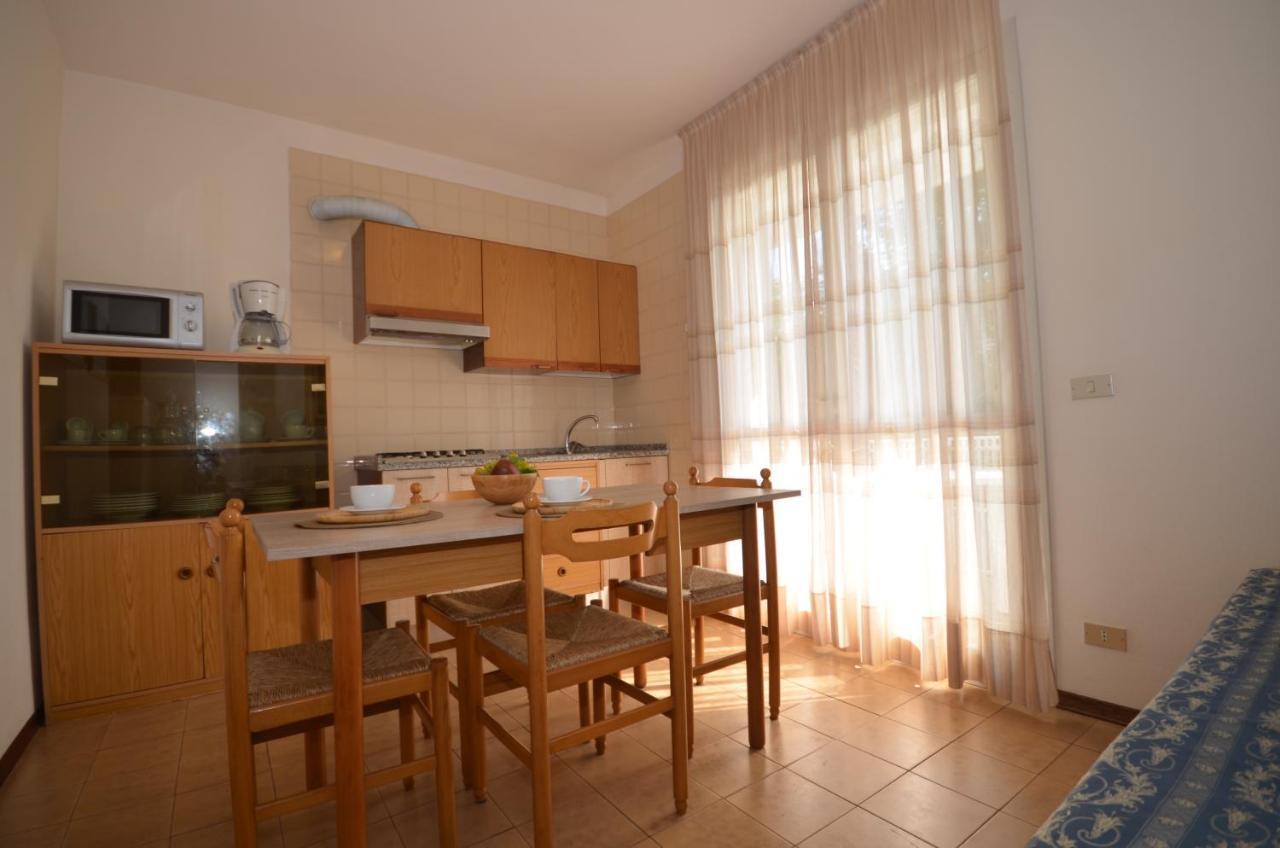 Appartamenti Sirio Via Pesci 6,8,14 Bibione Kültér fotó