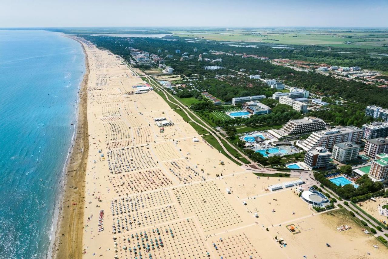 Appartamenti Sirio Via Pesci 6,8,14 Bibione Kültér fotó